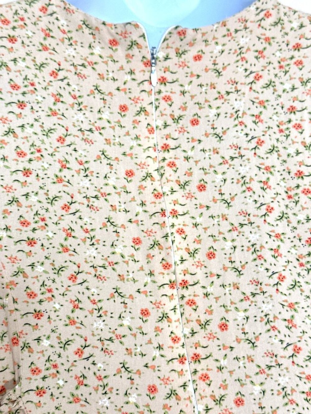 Cottage Ditsy Floral Maxi Dress Large Beige Ruffle Sleeve Side Ties Boho Prairie - Picture 9 of 10